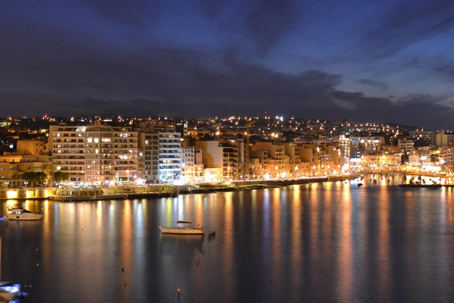 Stunning 2Br Holiday Penthouse In Central Sliema Eksteriør billede